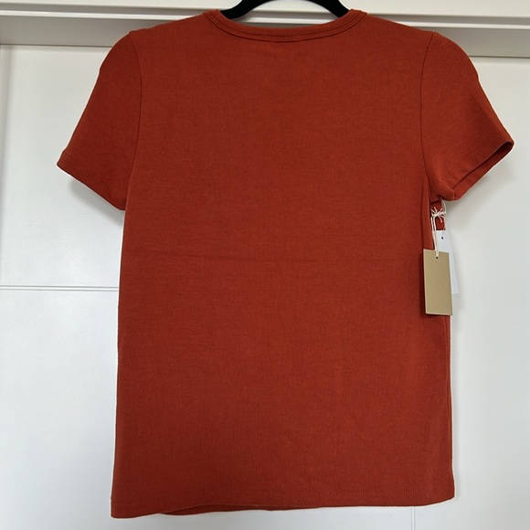 WILFRED | Aritzia Primary Tee | XS - Picture 8 of 10